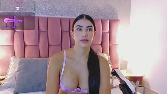 FelicityAdams online show from February 10, 3:00 pm