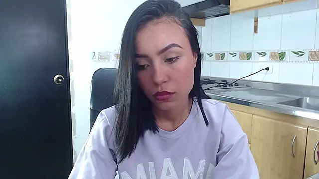 julieta fn online show from March 28, 2:18 pm