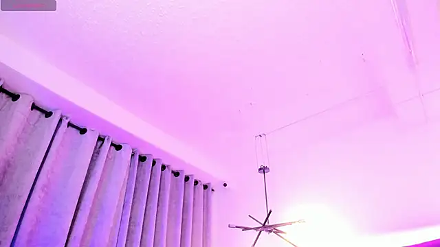 nattashaa7 online show from April 14, 11:37 am