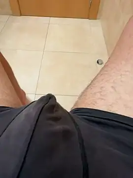 Snapshot of polpolo21 chatting on February 5, 5:20 pm polpolo21 online show from February 5, 5:20 pm