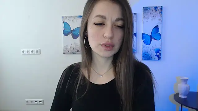 Snapshot of Eva_Eldis chatting on February 16, 9:48 am Eva Eldis online show from February 16, 9:48 am