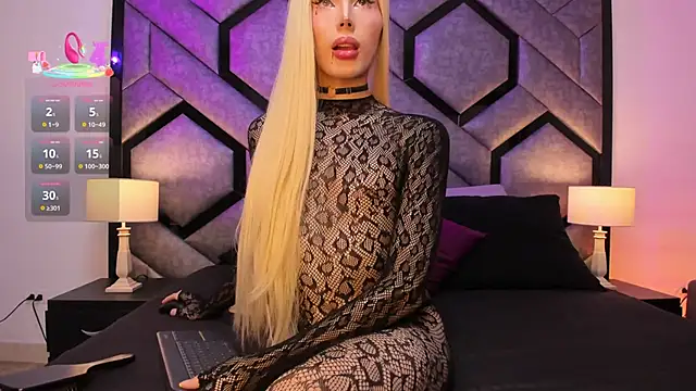 Snapshot of Manu_bauer chatting on November 21, 3:55 pm Manu bauer online show from November 21, 3:55 pm