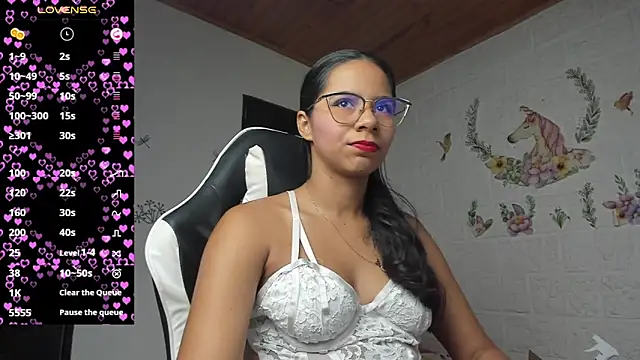 alisson hoffman05 online show from July 7, 11:19 pm
