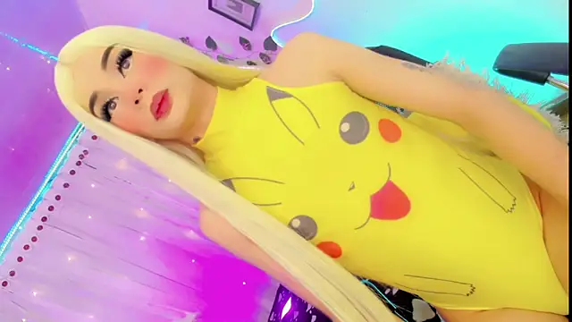 Snapshot of Irina_milkmaid chatting on February 17, 7:11 pm Irina milkmaid online show from February 17, 7:11 pm