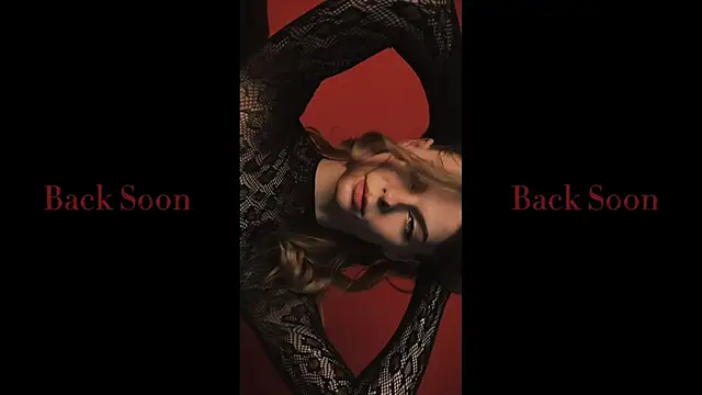 Snapshot of rosy_black_ chatting on November 1, 4:34 pm rosy black online show from November 1, 4:34 pm