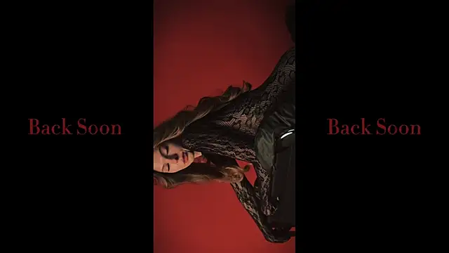 Snapshot of rosy_black_ chatting on November 11, 6:14 pm rosy black online show from November 11, 6:14 pm