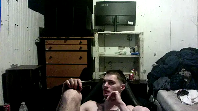 Snapshot of nuttyking2022 chatting on March 31, 8:49 am nuttyking2022 online show from March 31, 8:49 am