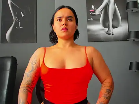 karlyjons12 online show from February 21, 3:58 pm