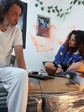 jeans and emma online show from October 27, 12:33 am