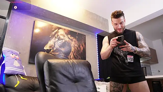 David blake  online show from April 19, 3:40 am