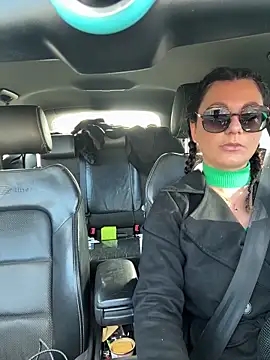 Loveblackzilla online show from November 30, 10:49 am