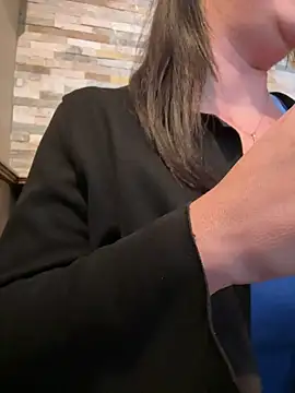 Loveblackzilla online show from October 1, 12:31 pm