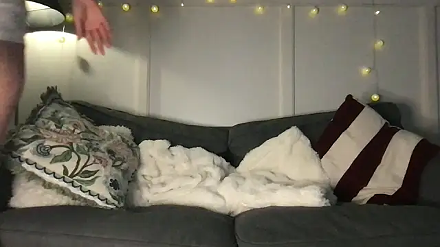 laceyjames24 online show from March 13, 11:04 am