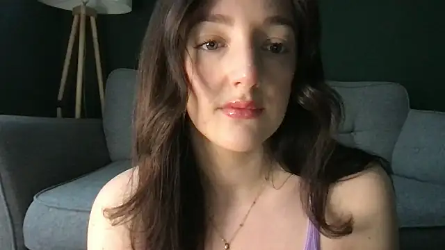 laceyjames24 online show from April 15, 9:37 am