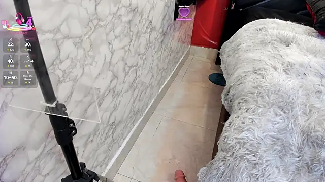 IVISBOUNCYASS online show from April 18, 2:08 pm