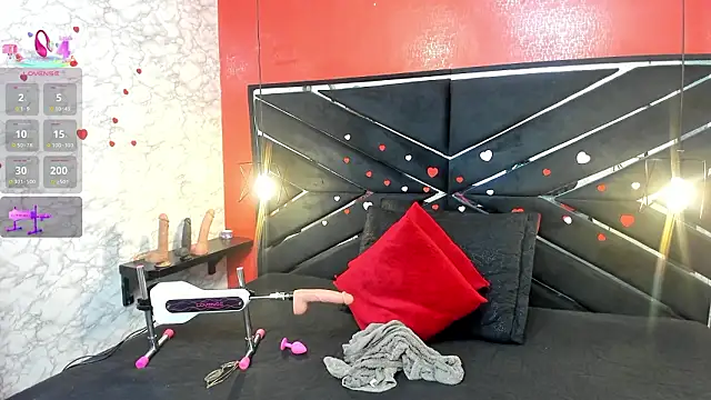 IVISBOUNCYASS online show from March 12, 12:31 pm