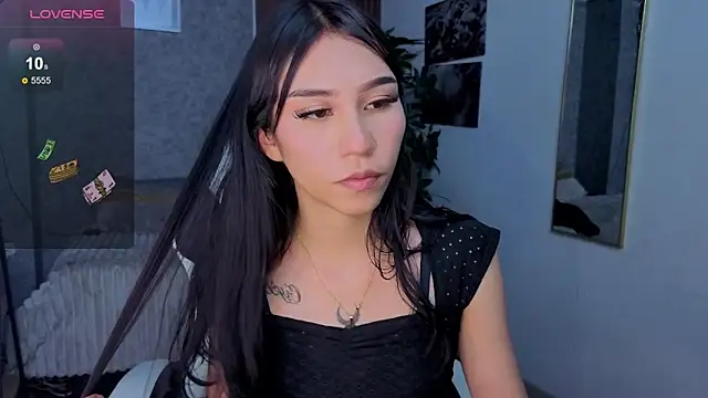 Snapshot of Miaa_Lee7 chatting on June 16, 9:04 pm Miaa Lee7 online show from June 16, 9:04 pm