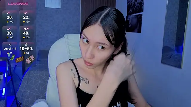 Snapshot of Miaa_Lee7 chatting on June 5, 8:03 pm Miaa Lee7 online show from June 5, 8:03 pm