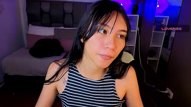 Snapshot of Miaa_Lee7 chatting on June 27, 6:36 pm Miaa Lee7 online show from June 27, 6:36 pm