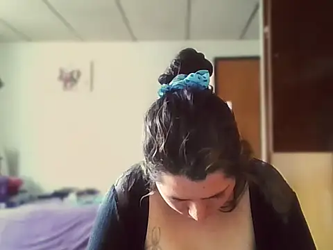 isabellapurple online show from February 18, 7:32 pm