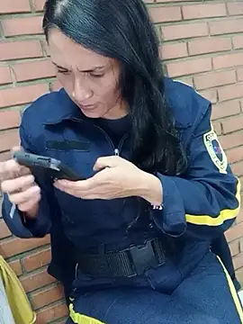 dulce 696 online show from December 5, 3:32 pm