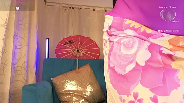 sophia dumont online show from November 13, 9:08 pm