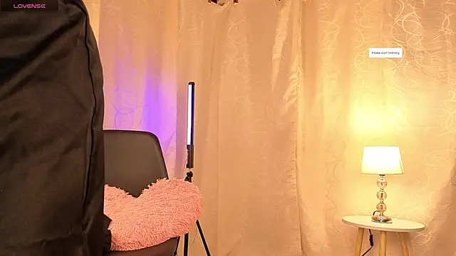 Snapshot of sophia_dumont chatting on October 1, 12:16 am sophia dumont online show from October 1, 12:16 am