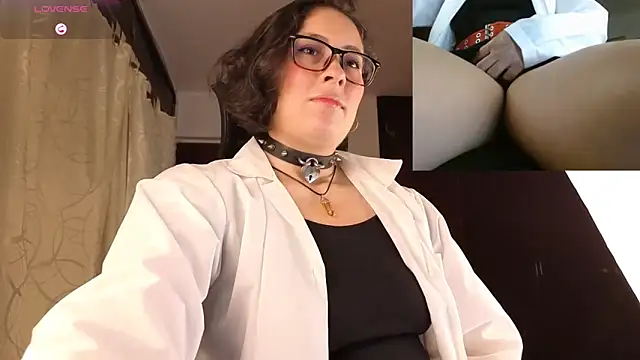 sophia dumont online show from October 24, 1:26 am