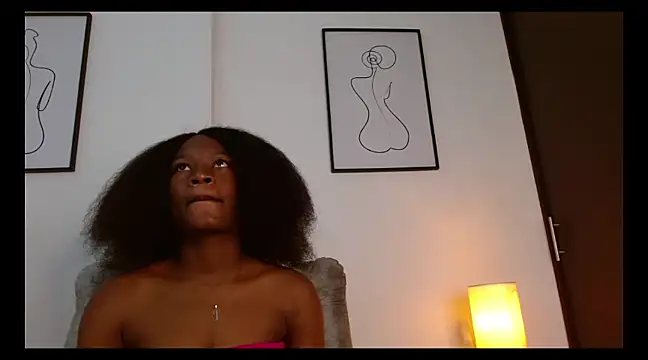 Snapshot of tifanny_rous chatting on February 5, 9:07 pm tifanny rous online show from February 5, 9:07 pm