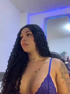 tinalove7 online show from December 14, 8:47 pm