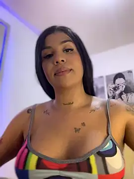 Snapshot of tinalove7 chatting on July 3, 8:26 pm tinalove7 online show from July 3, 8:26 pm
