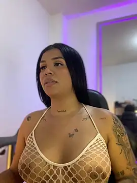 tinalove7 online show from May 22, 9:57 pm