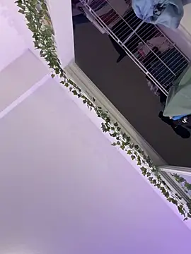 tastylolaaa online show from October 18, 3:30 am