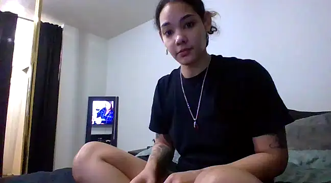 tastylolaaa online show from February 27, 7:08 am