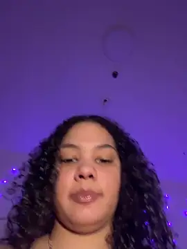 tastylolaaa online show from April 9, 3:52 am