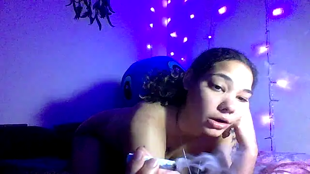 tastylolaaa online show from September 19, 8:13 pm