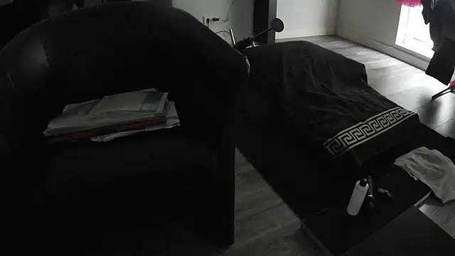 YourLoveBoyKevin online show from March 9, 3:59 pm