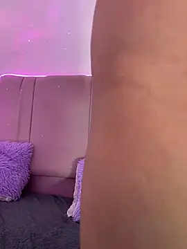 trex x online show from April 8, 6:20 pm