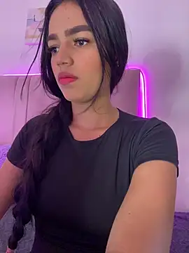 Snapshot of trex_x chatting on February 24, 6:53 pm trex x online show from February 24, 6:53 pm