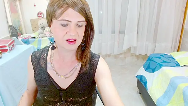 Dolldirtyxxx online show from March 6, 3:45 am