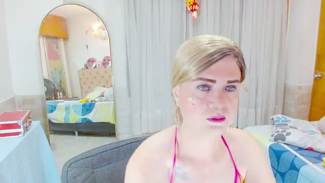 Dolldirtyxxx online show from May 27, 5:04 am