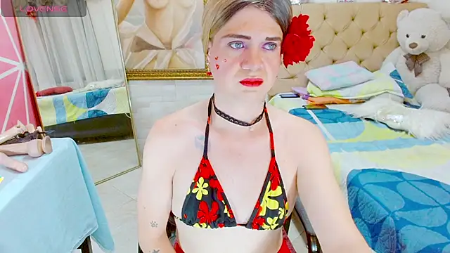Dolldirtyxxx online show from April 24, 5:20 am