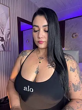 Madissonlove 1 online show from April 22, 1:34 am