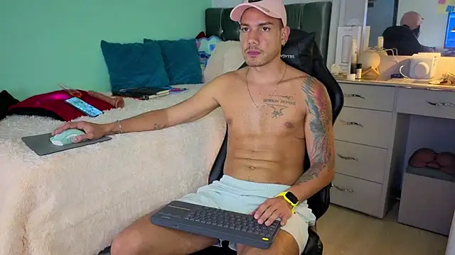 Chrissken online show from October 25, 11:27 pm