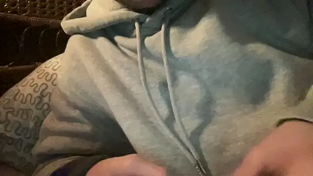 LeoLovelyDick online show from January 9, 8:27 pm