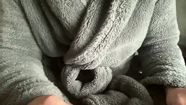 LeoLovelyDick online show from January 10, 12:33 pm