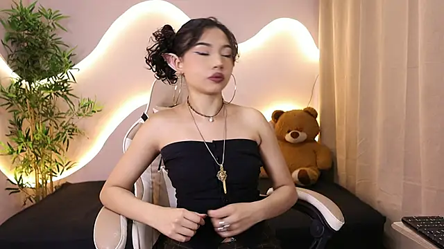 xamixa  online show from September 29, 12:33 pm