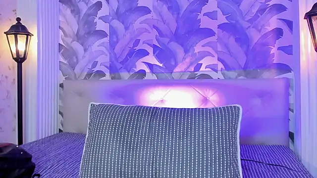 Snapshot of Sami_Evanns chatting on November 9, 3:43 am Sami Evanns online show from November 9, 3:43 am