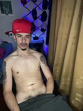 Snapshot of venusfranco_94 chatting on December 16, 12:09 pm venusfranco 94 online show from December 16, 12:09 pm