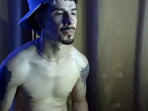 venusfranco 94 online show from April 15, 7:36 am